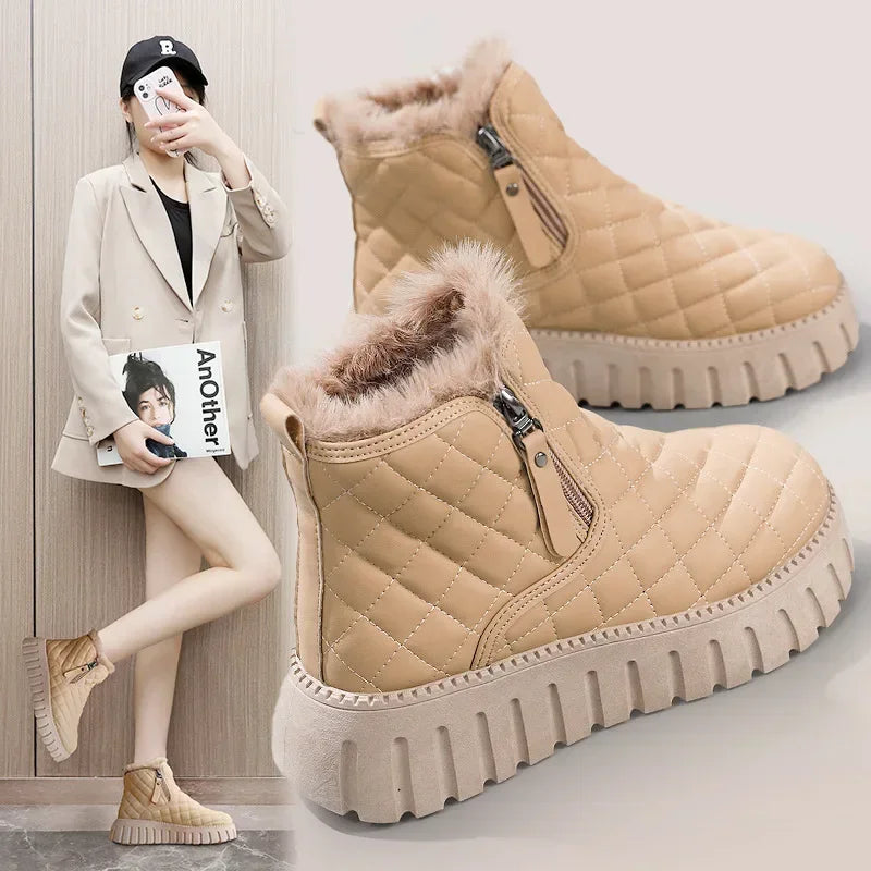 Bota Feminina de Inverno Confortável Design Xadrez