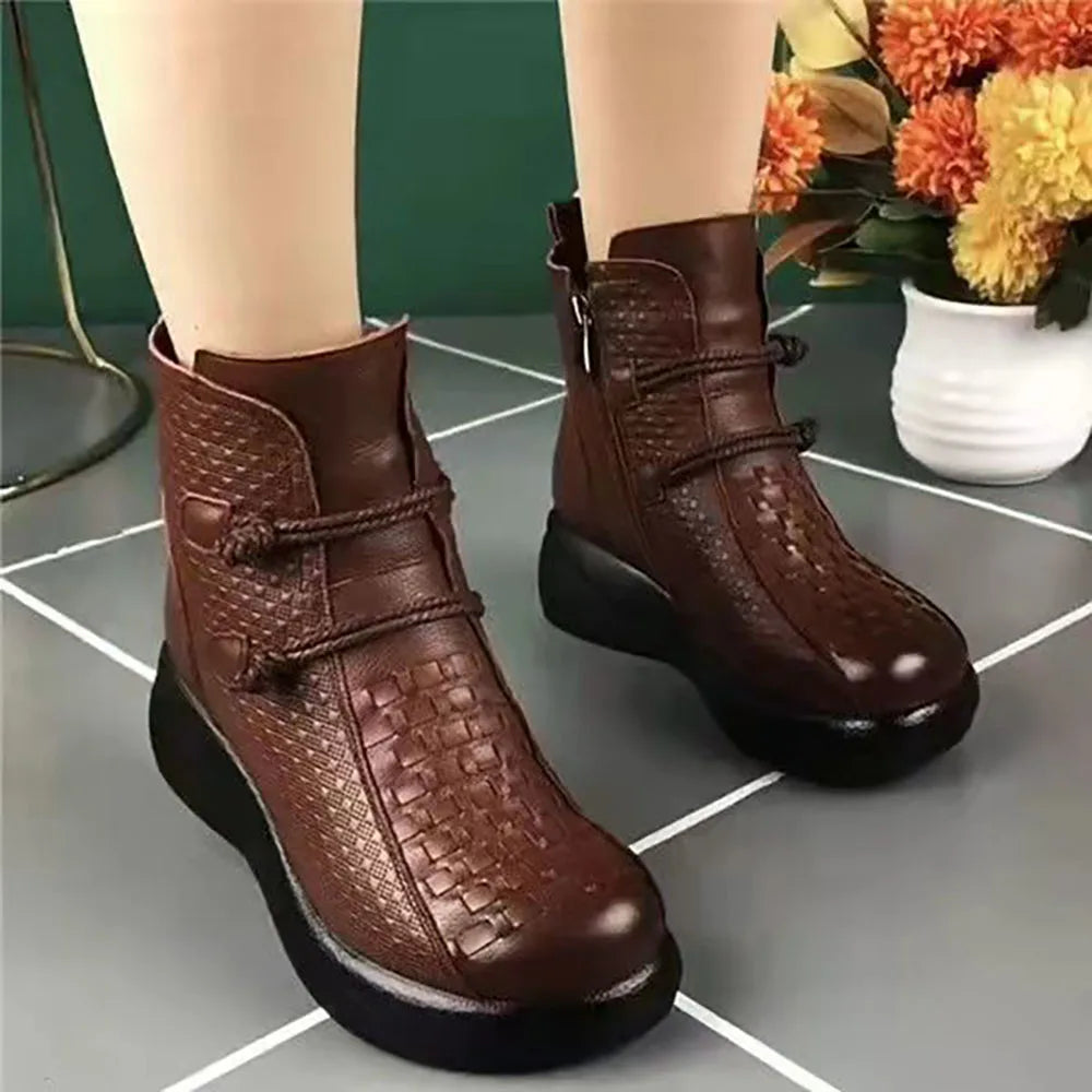 Bota Feminina Inverno com Forro de Lã Confortável em Couro PU