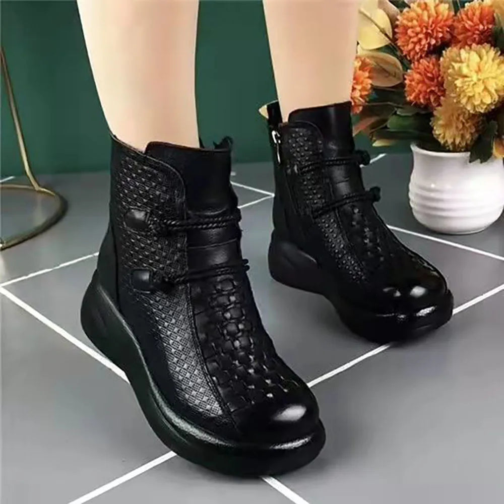 Bota Feminina Inverno com Forro de Lã Confortável em Couro PU