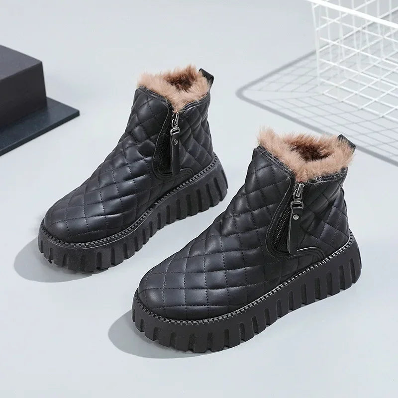 Bota Feminina de Inverno Confortável Design Xadrez