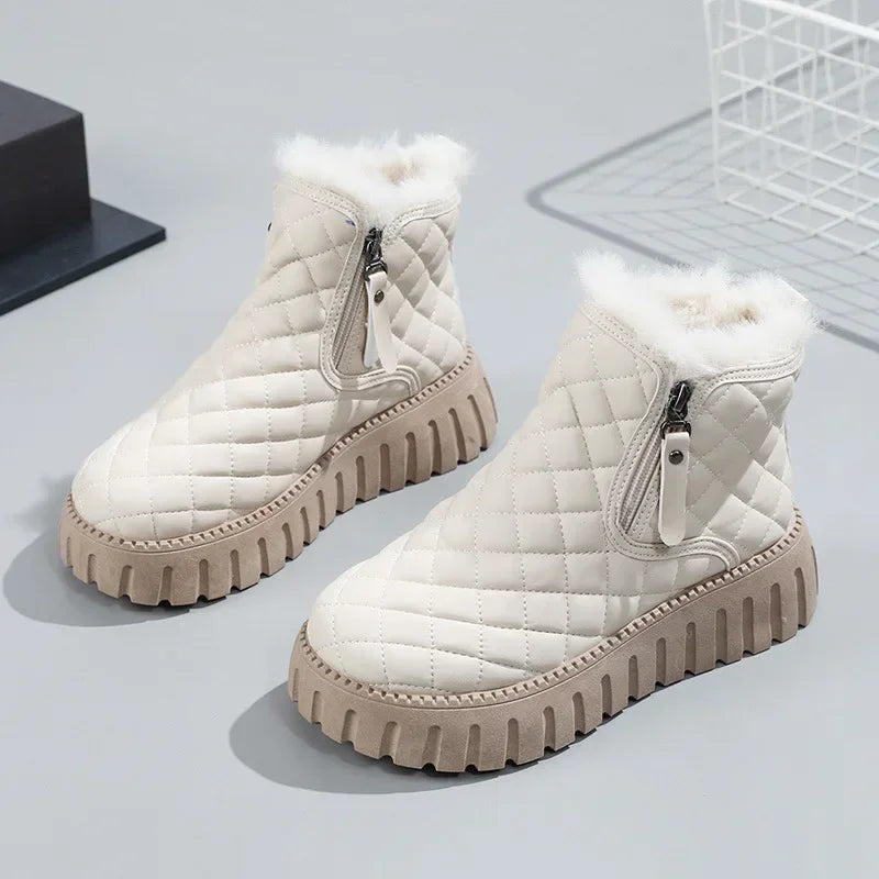Bota Feminina de Inverno Confortável Design Xadrez